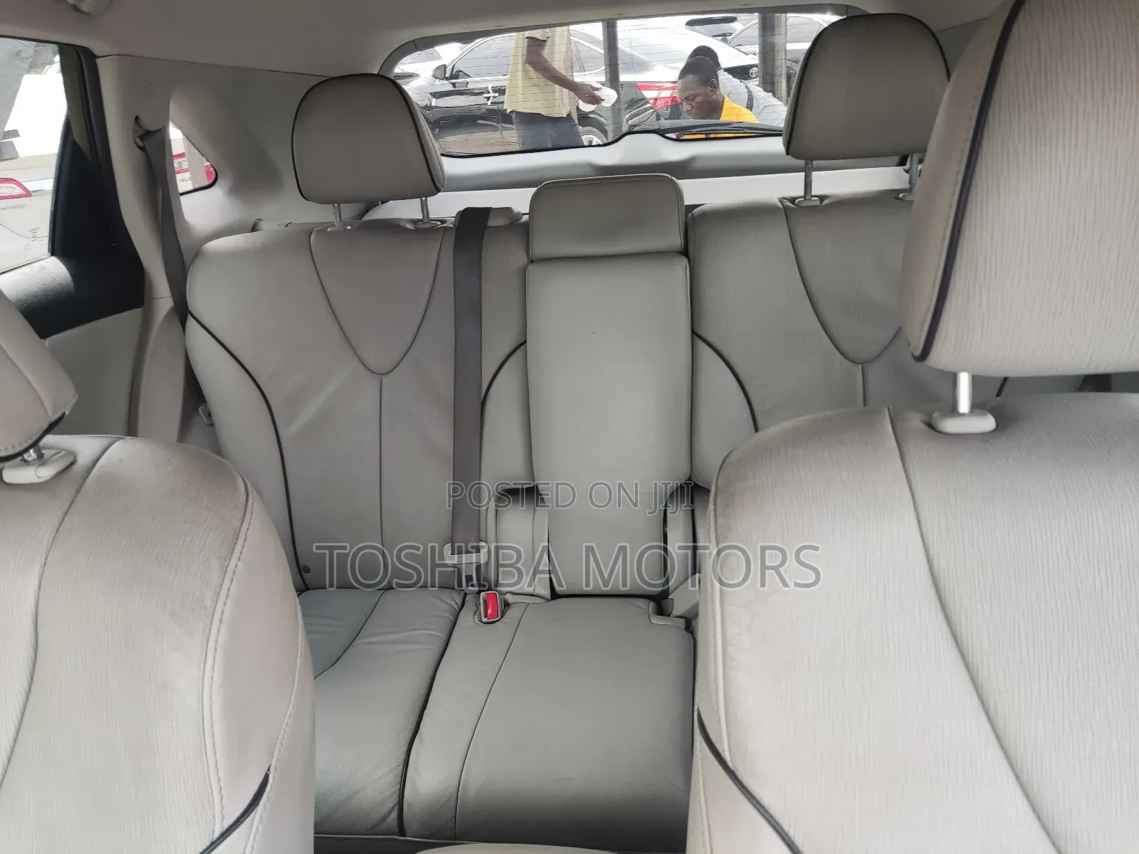 Toyota Venza AWD 2011 White