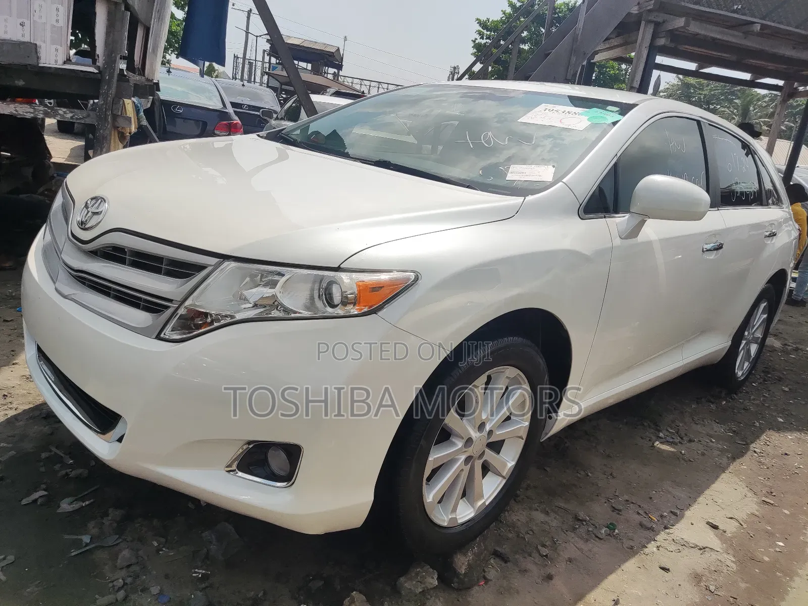 Toyota Venza AWD 2011 White