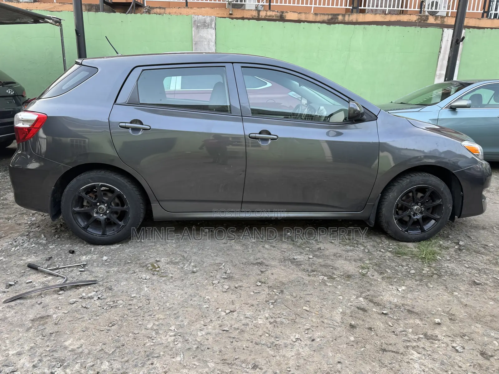 Toyota Matrix 2010 Gray