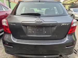 Toyota Matrix 2010 Gray