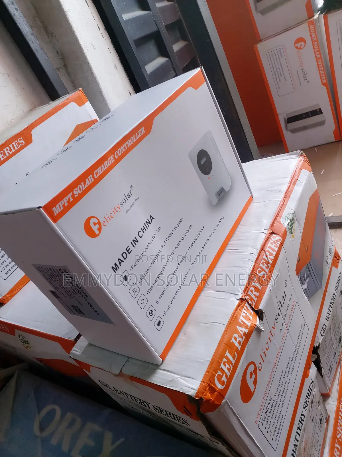 Felicity Charge Controller MPPT 120ah