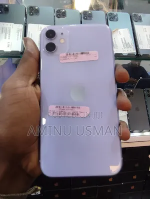 Apple iPhone 11 64 GB