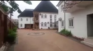 5bdrm Duplex in Gated Estate , Off for sale