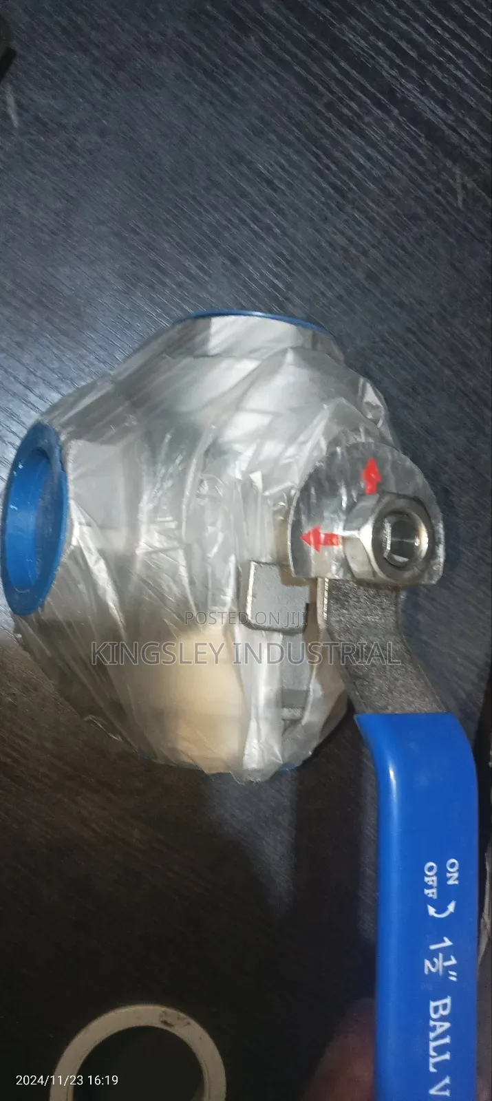 BALL VALVE One and a Half Inches