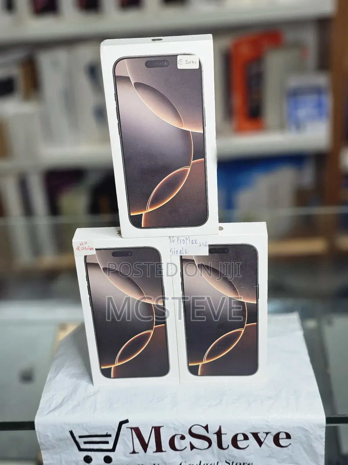 New Apple iPhone 16 Pro Max 1 TB Black