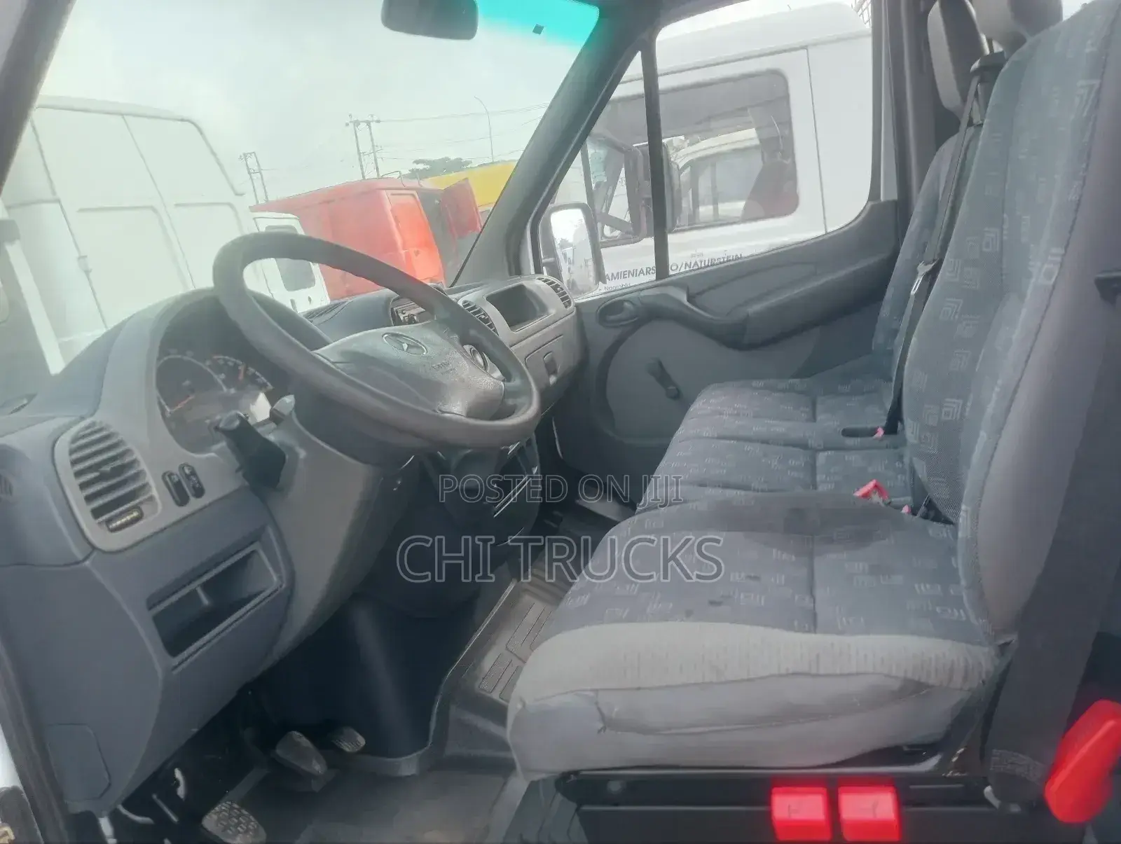 Mercedes-Benz Sprinter 2004 White
