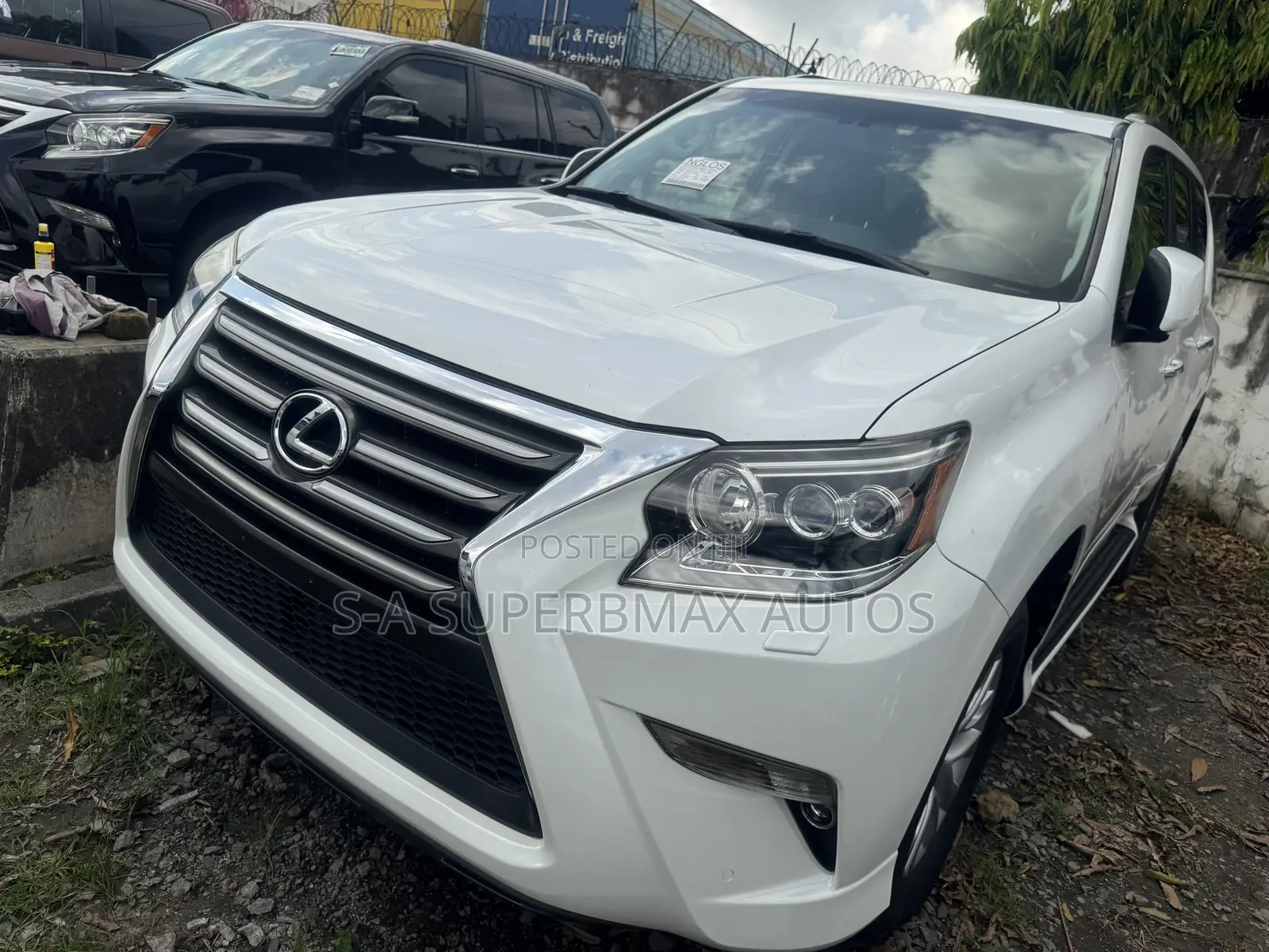 Lexus GX 460 Luxury 2016 White