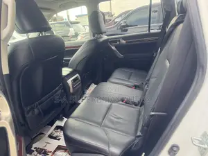Lexus GX 460 Luxury 2016 White