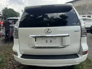 Lexus GX 460 Luxury 2016 White