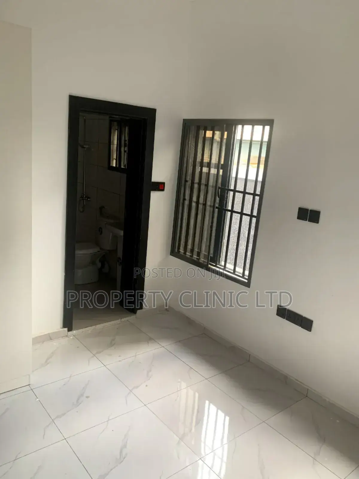 4bdrm Duplex in Obafemi-Owode for sale