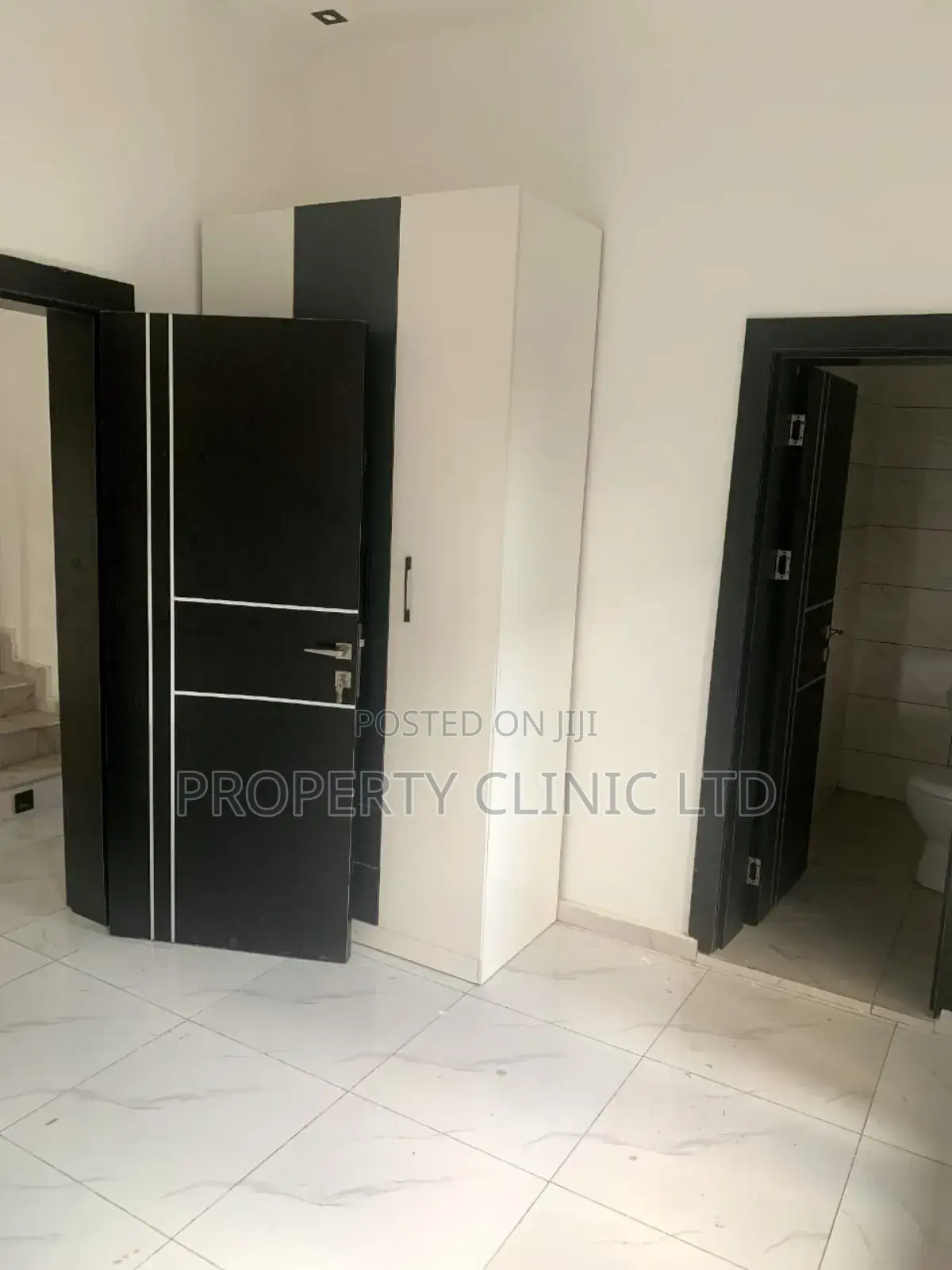 4bdrm Duplex in Obafemi-Owode for sale