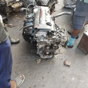 Toyota Ipsum Complete Engine.