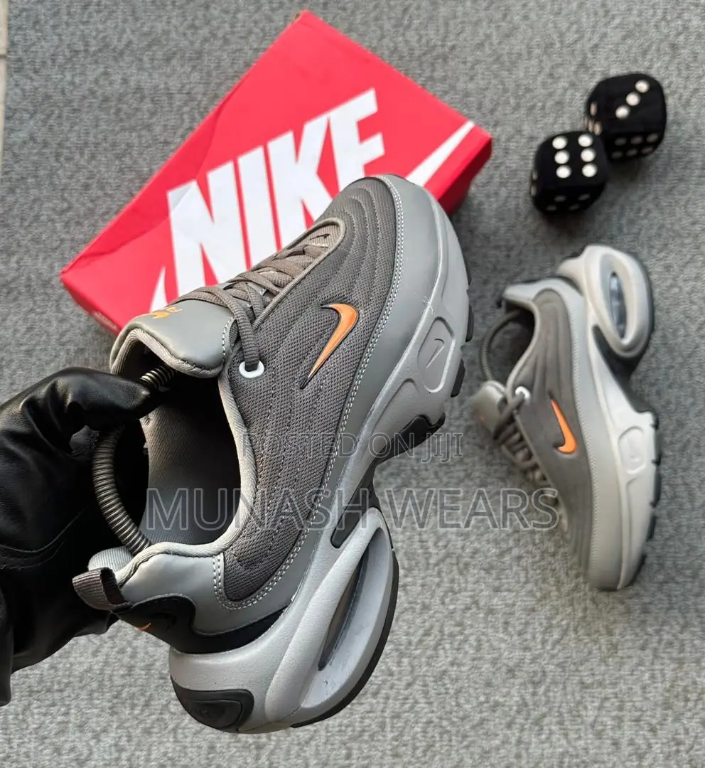 Nike Sneakers 40-46 Available