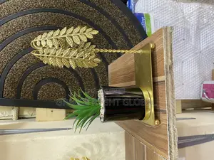 Decorative Flower Vase With Gold Stand