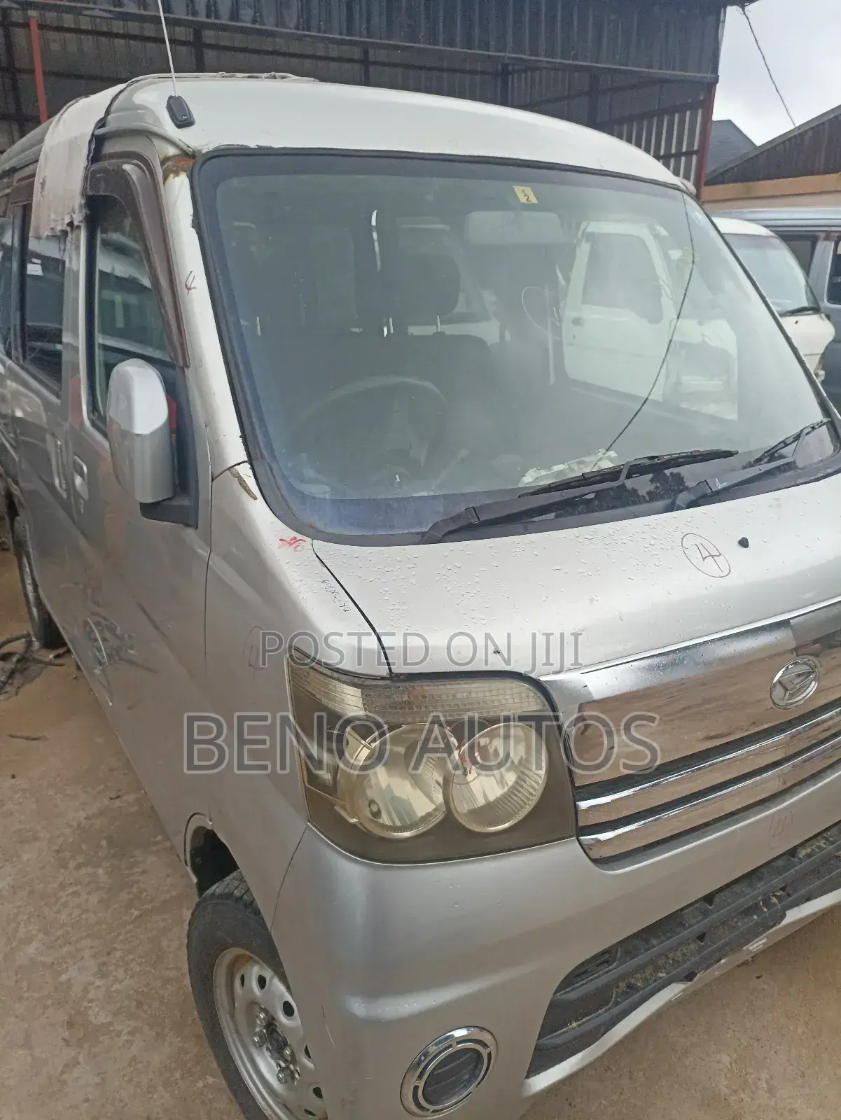 Daihatsu Hijet 2010 Silver