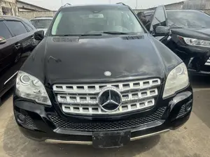Mercedes-Benz M Class ML 550 4Matic 2011 Black