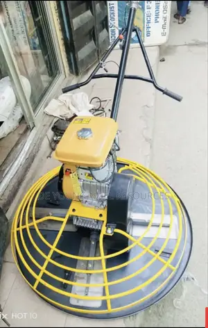 Strong Power Trowel With EY 20 Engine