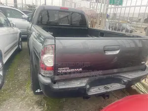 Toyota Tacoma Double Cab V6 Automatic 2011 Gray