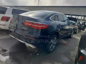 Mercedes-Benz GLC-Class 2019 Blue