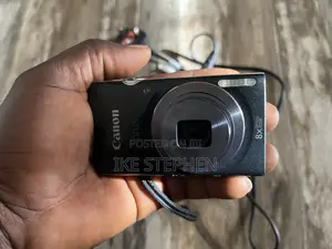 Canon Ixus