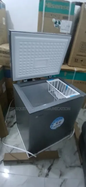 AEON 150L CHEST FREEZER + 3 Storage Basket