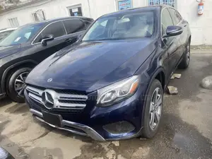 Mercedes-Benz GLC-Class 2019 Blue