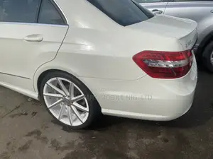 Mercedes-Benz E350 2012 White