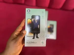 3D Silicone Privacy Screen Protector for iPhone 16 Series