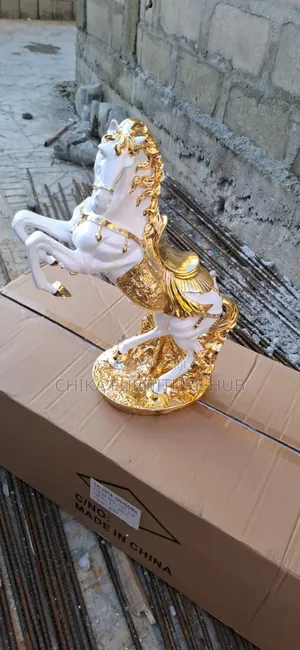 Horse Decorative Figurines