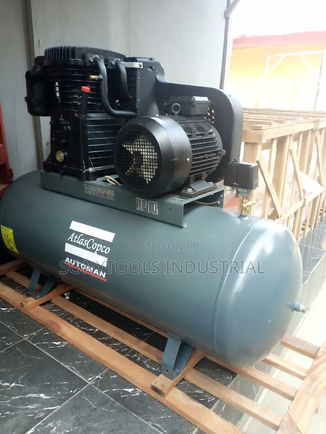 Model: AB100E500T Atlas Copco