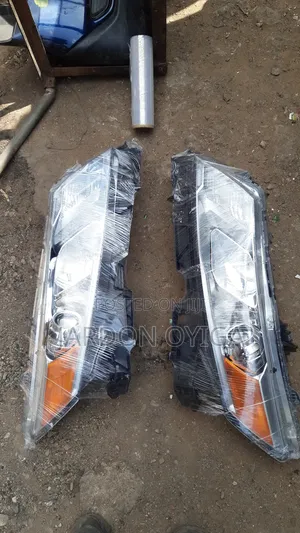 Head Light Honda Crosstour 2013