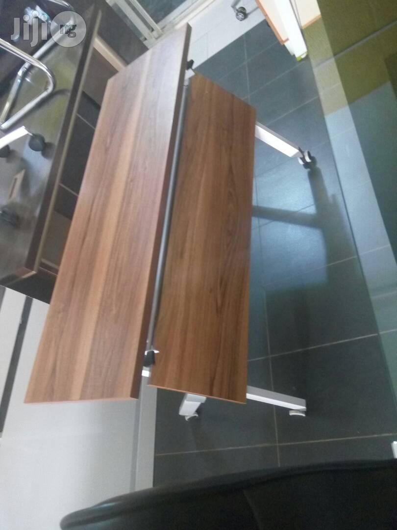Foldable Training Table