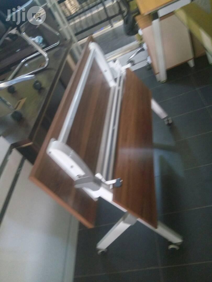 Foldable Training Table
