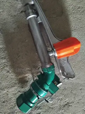 Irritating Sprayer 30