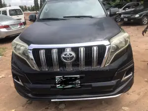 Toyota Land Cruiser Prado 2.7 i 2012 Black