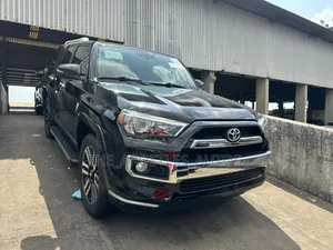 Toyota 4-Runner 2017 Black