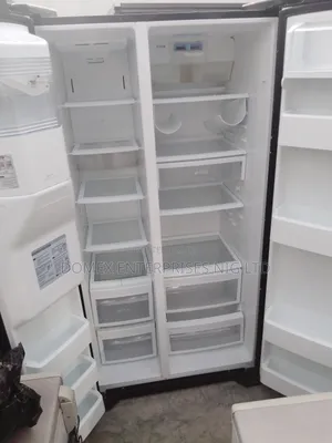 Lg Side by Side Fridge and Freezer With Dispenser