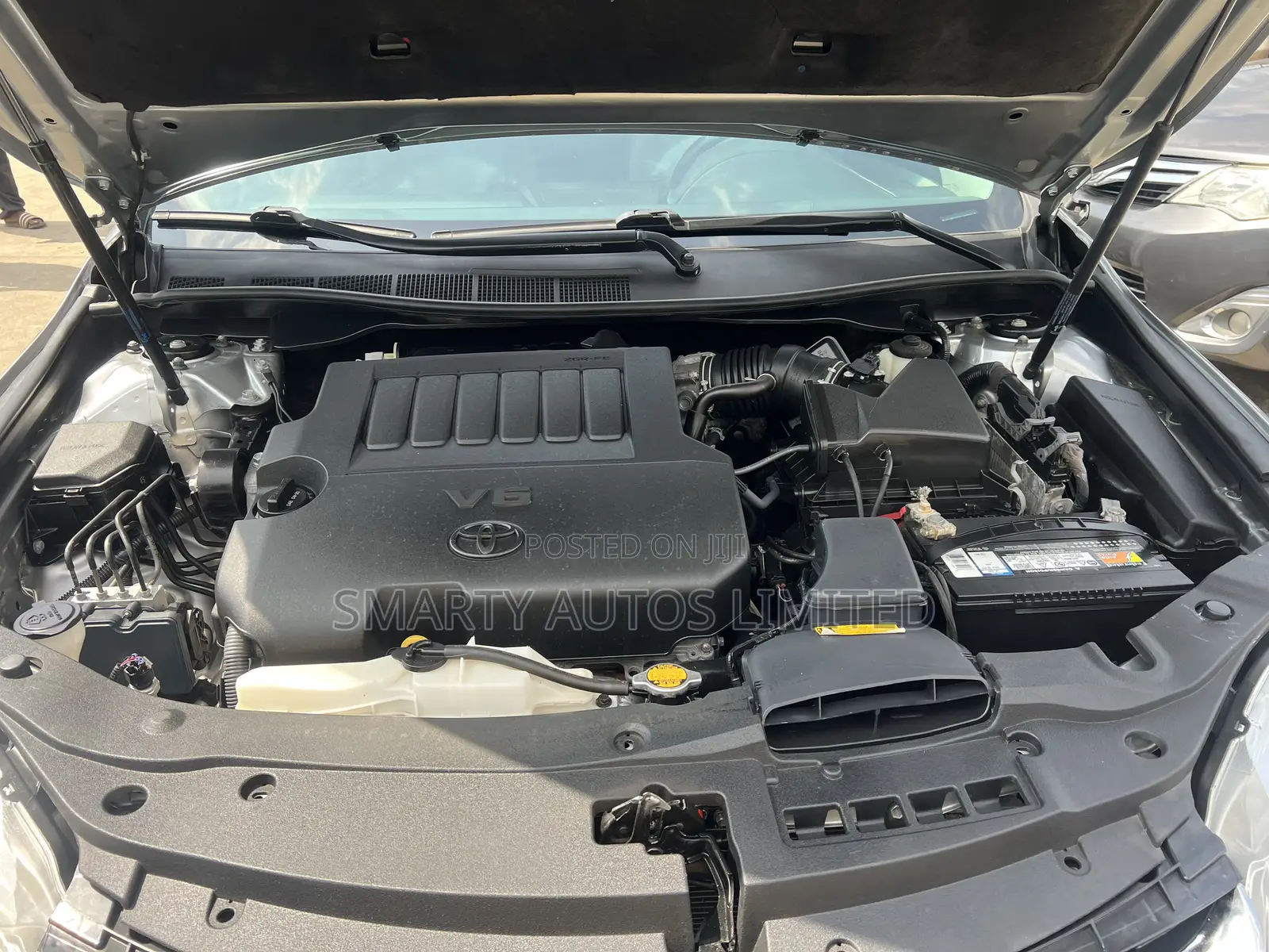 Toyota Camry 2016 Silver