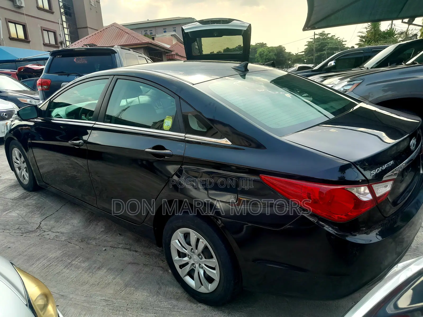 Hyundai Sonata 2011 Black