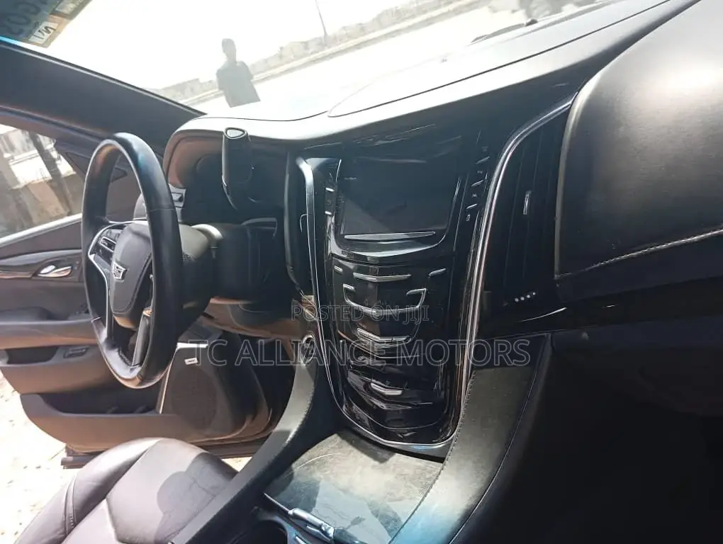 Cadillac Escalade 2016 Gray