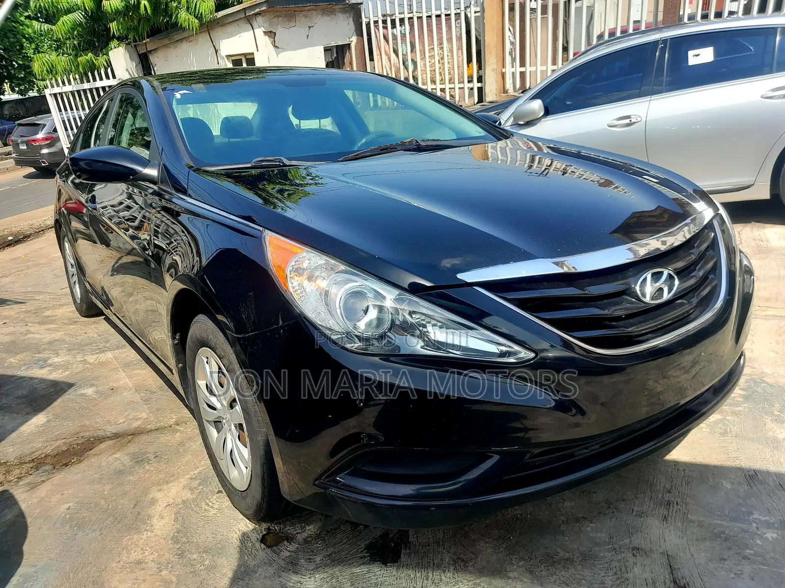 Hyundai Sonata 2011 Black
