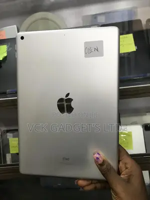 Apple iPad 10.2 (2021) 256 GB Silver