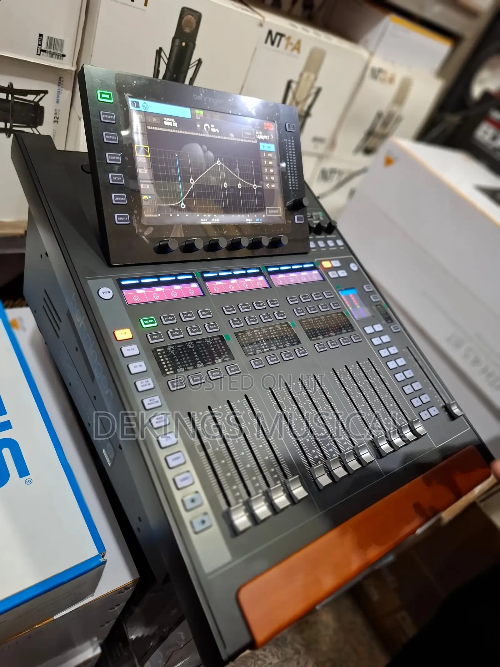 Behringer WING COMPACT Digital Mixer