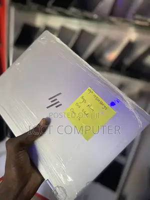 New Laptop HP 8GB Intel Core I5 SSD 256GB