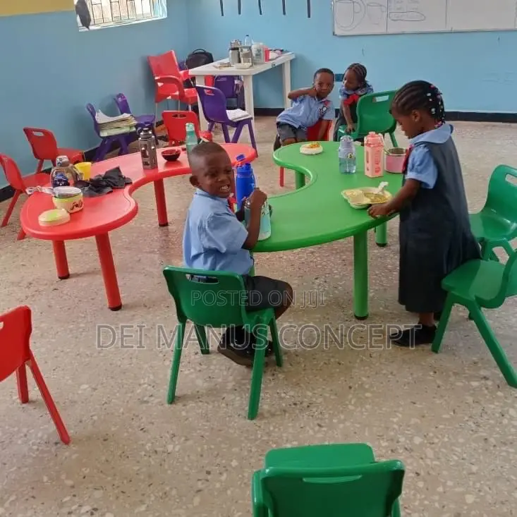 Plastc Moon Table for Reading for Children