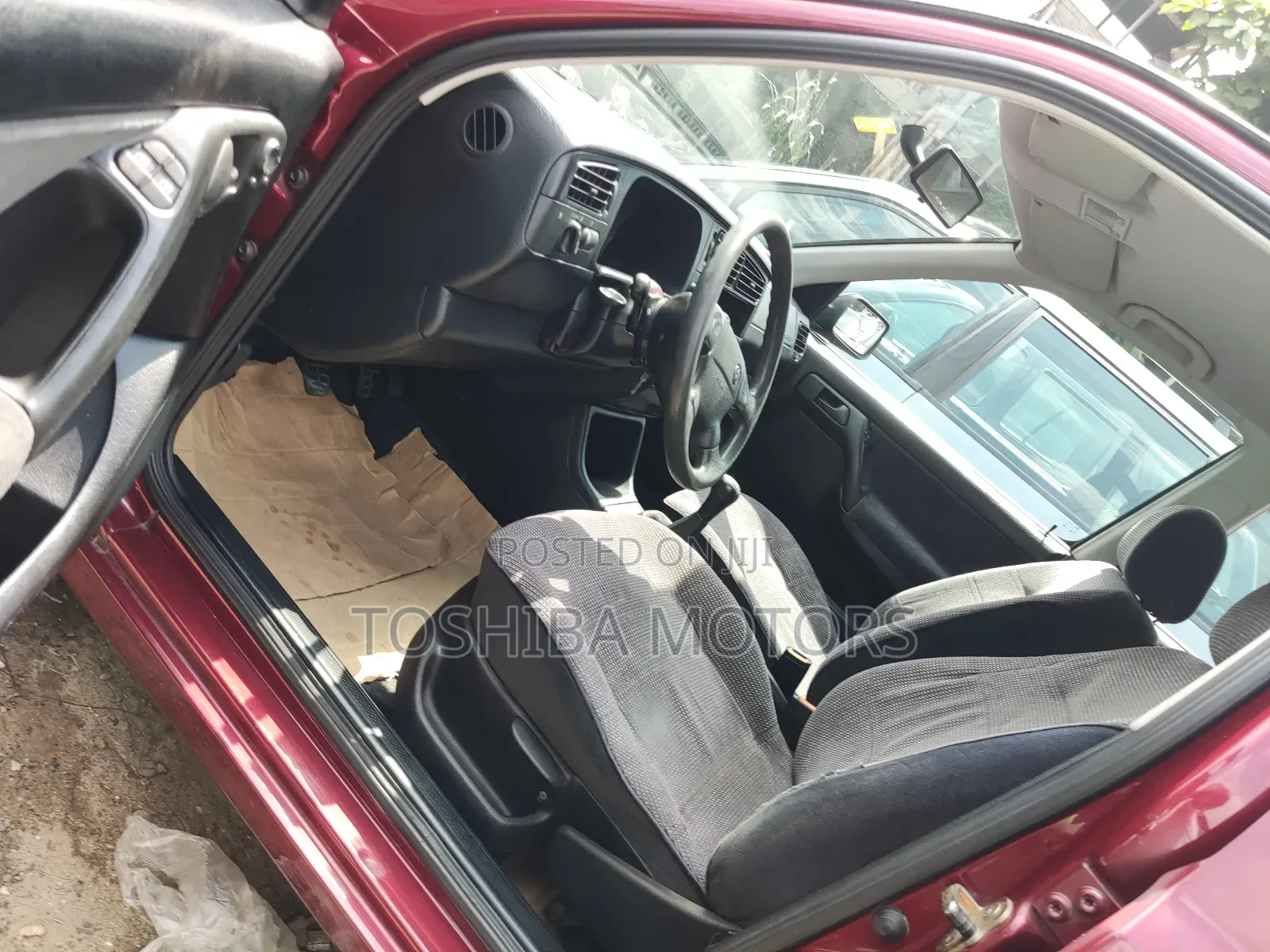 Volkswagen Golf 2003 Red