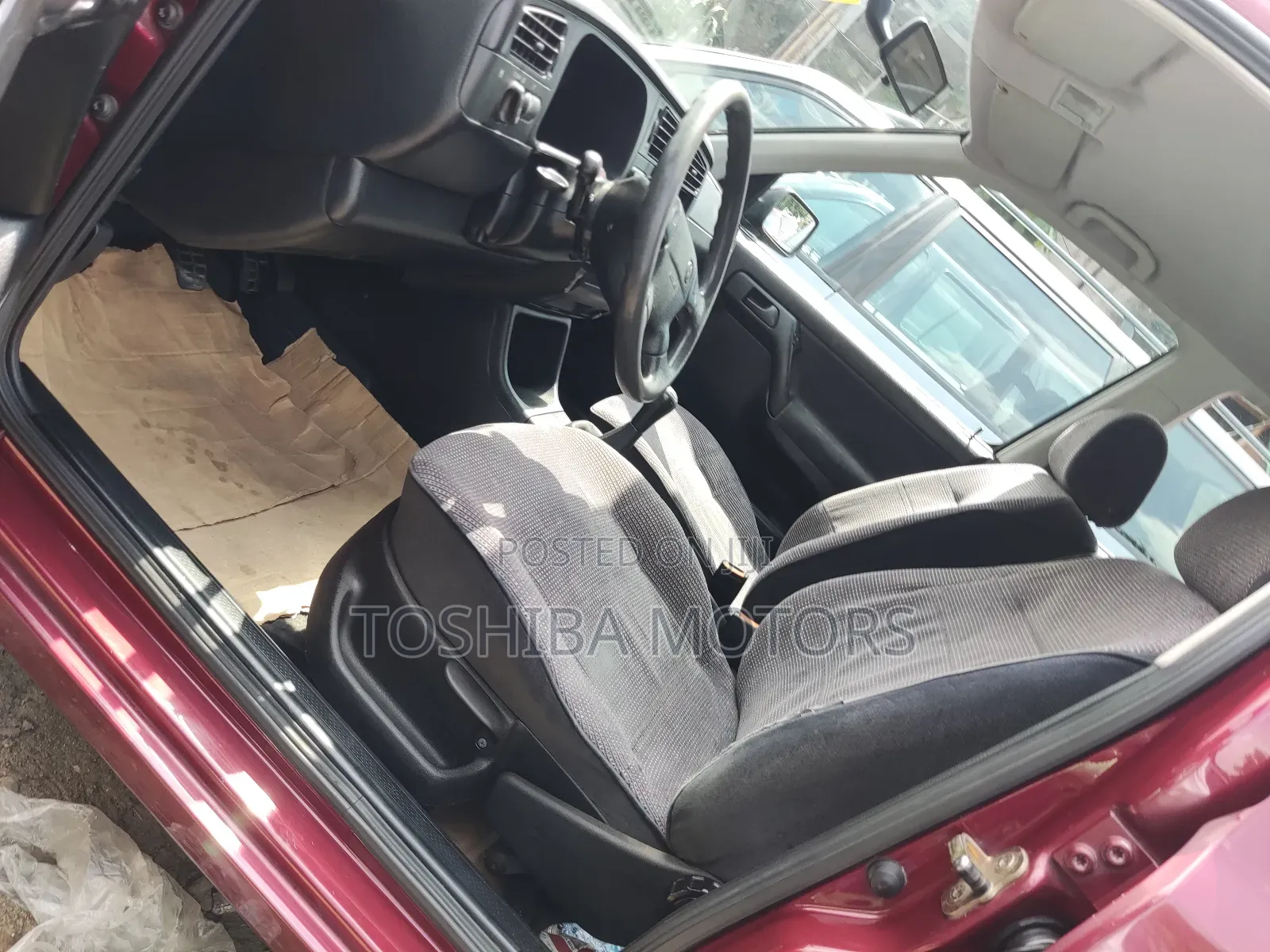 Volkswagen Golf 2003 Red