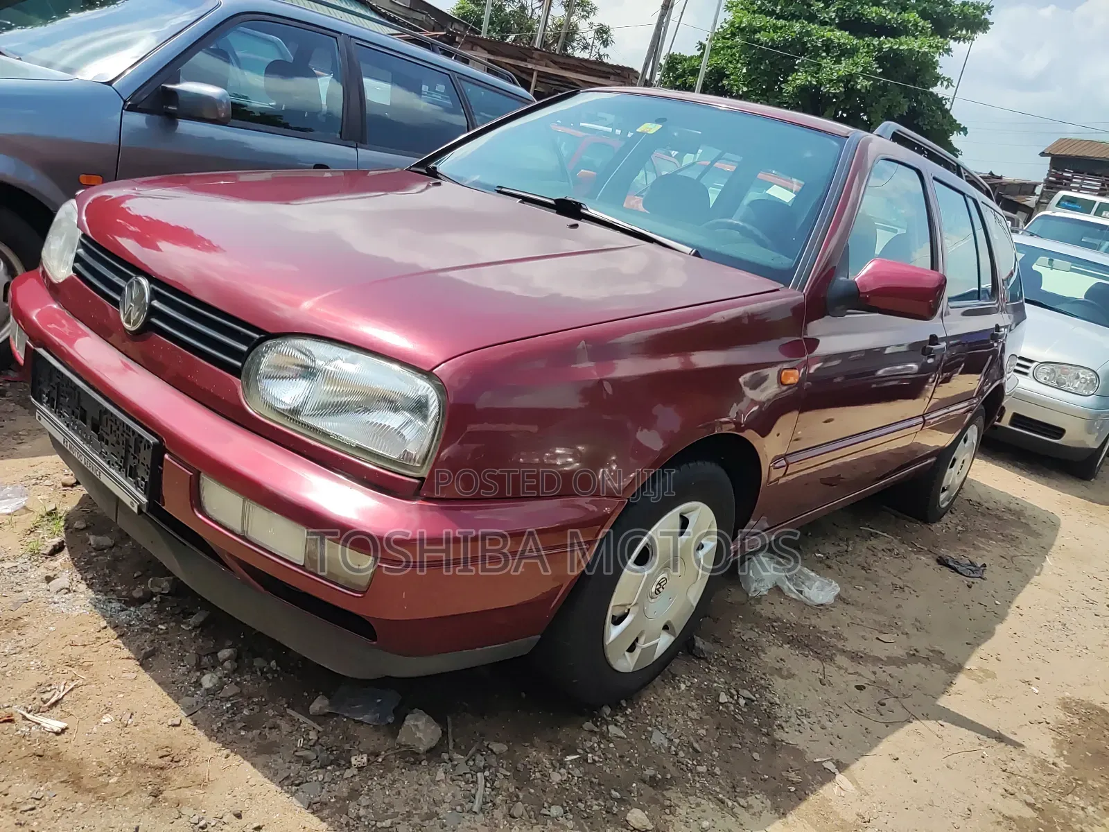 Volkswagen Golf 2003 Red