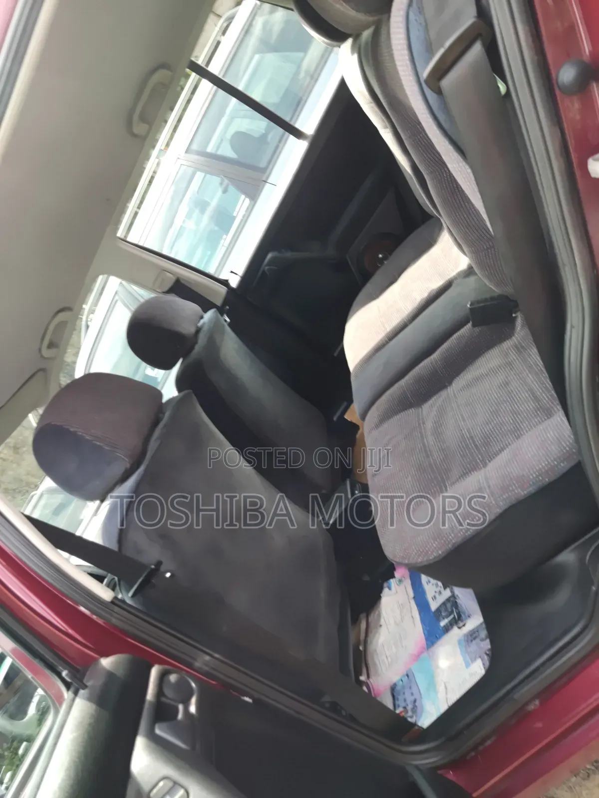 Volkswagen Golf 2003 Red
