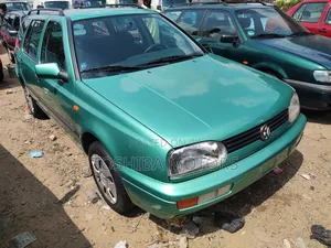Volkswagen Golf 2003 Green